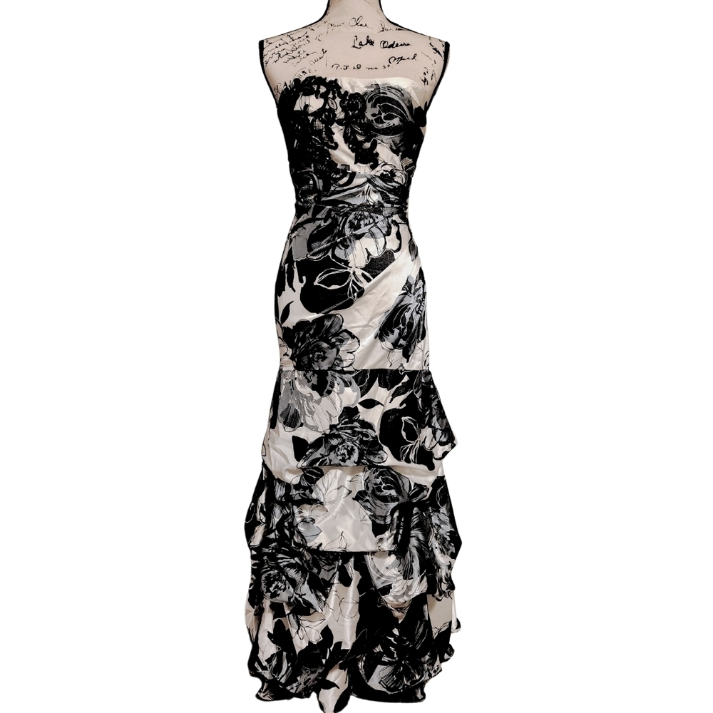 Jump Apparel Mermaid Dress With Gathered Skirt - Picture 4 of 15